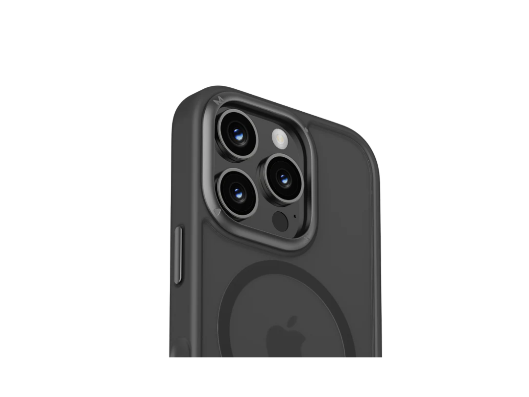Buy Momax CaseForm Play iPhone 16 Pro Max Case with MagSafe - Black in Qatar Buy Momax CaseForm Play iPhone 16 Pro Max Case with MagSafe - Black in Qatar